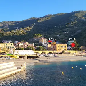  Villa Monterosso In Servano's Italien