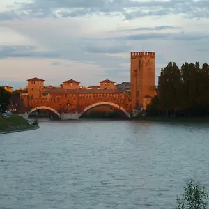 Casa Archi - Vista Sul Fiume Apartment Verona